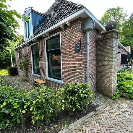 Bed And Breakfast Stinzenflora Cornjum 외부 사진