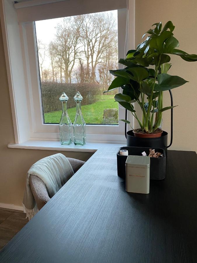 Bed And Breakfast Stinzenflora Cornjum 외부 사진